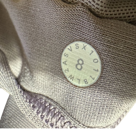 Lululemon Wild Twist Bra - Dusty Dawn - Size 8 - Picture 8 of 9